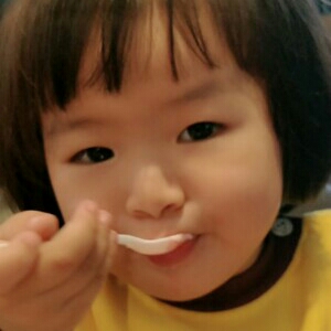 杨薇兰